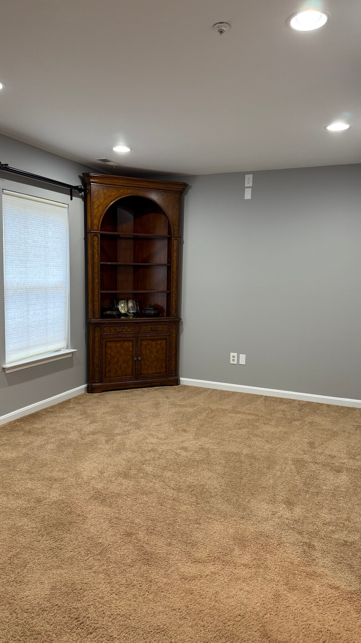 Building Photo - 4219 Star Cir