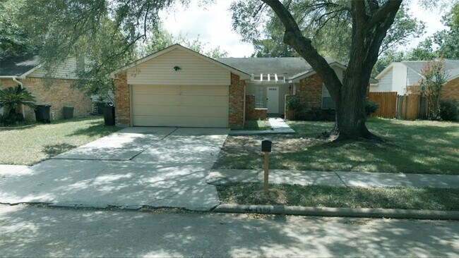 Primary Photo - 1419 Valley Landing Dr