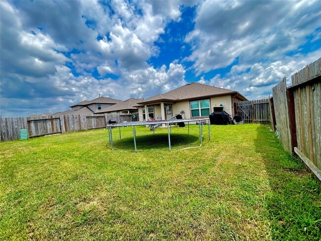 Building Photo - 8114 Oakleaf Meadow Ct
