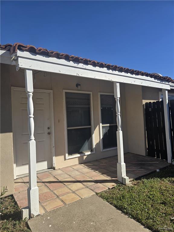 Building Photo - 7 E Stubbs St