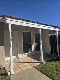 Building Photo - 12 E Stubbs St