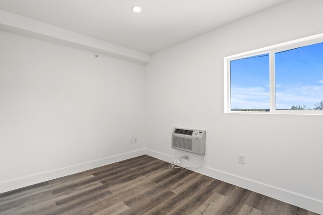 Floorplan - Eleven8 Apartments