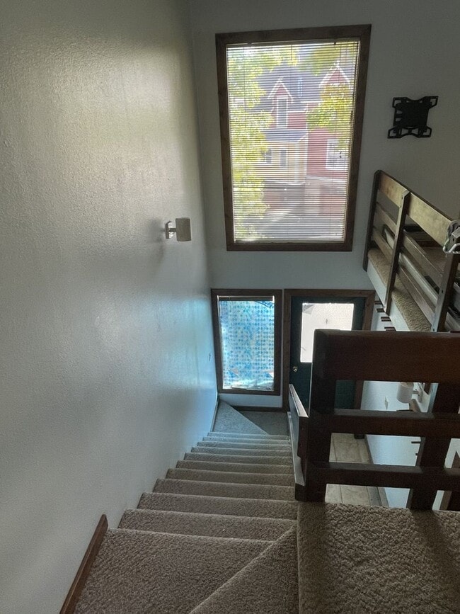 Building Photo - Mount CB 2 bedroom/ 2 bathroom condo available for 1 year lease!