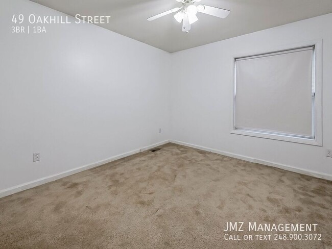 Building Photo - 49 Oakhill St