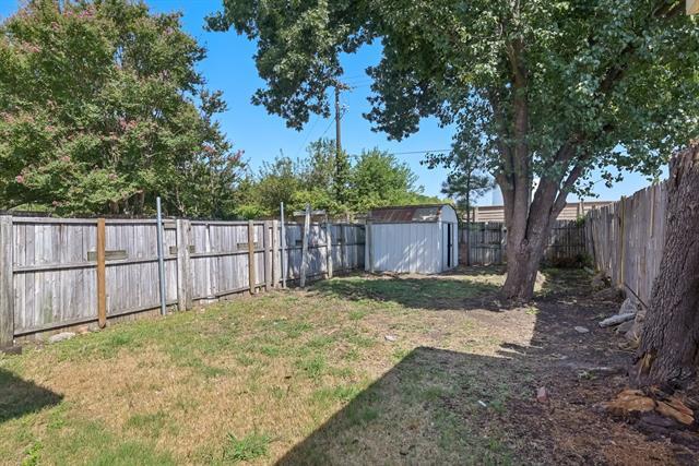 Building Photo - 1221 Wheatfield Dr