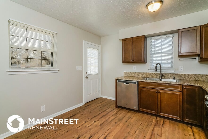 Building Photo - 4808 Braves Ln