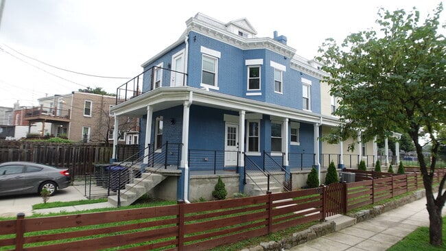 Primary Photo - 903 Hamilton St NW