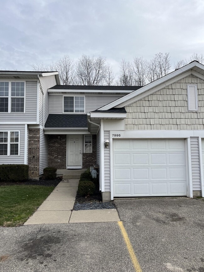 Primary Photo - 7992 Green Meadow Ct
