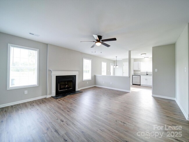 Building Photo - 3702 Cardinal Bluff Ln