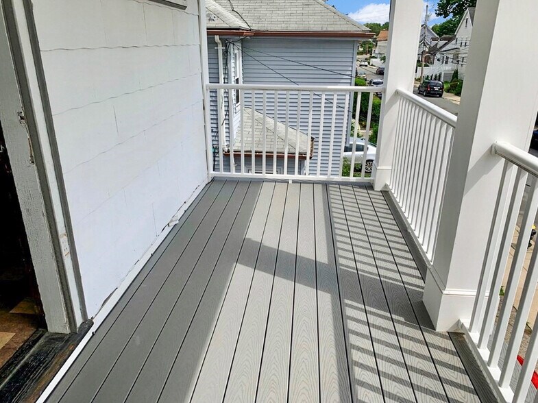 Building Photo - 8 Wyvern St