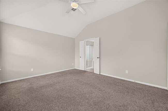 Building Photo - 2122 Artic Loon Dr