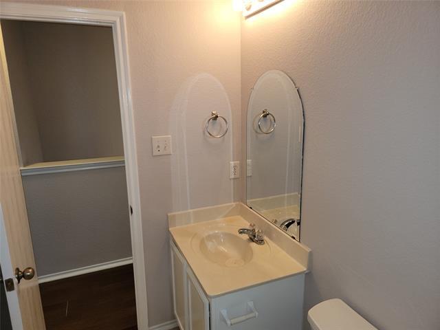 Building Photo - 7112 Kickapoo Dr