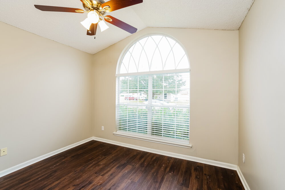 Building Photo - 3095 Seth Dr