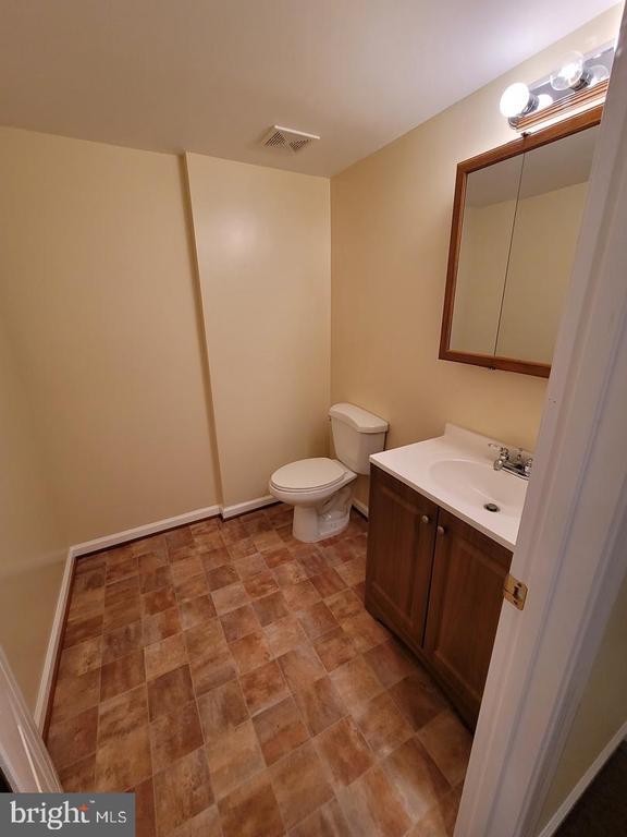 Building Photo - 12339 Sweetbriar Pl