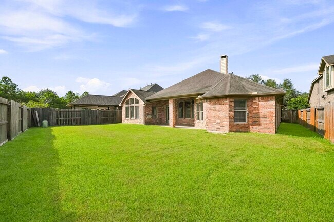 Building Photo - 28211 Emerald Creek Ln