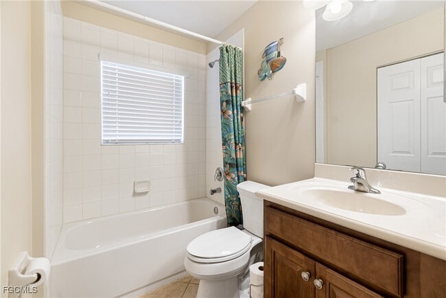 Building Photo - 10535 Carolina Willow Dr