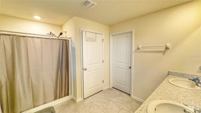 Building Photo - 1206 Tahitian Sunrise Dr