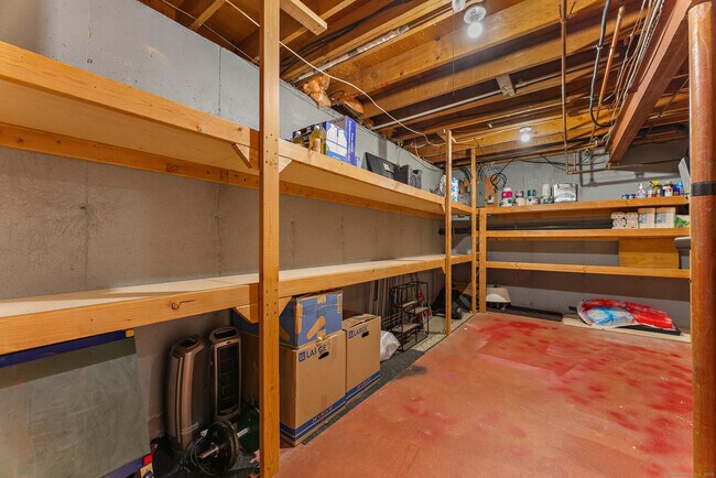 Building Photo - 31 Stevens Pl