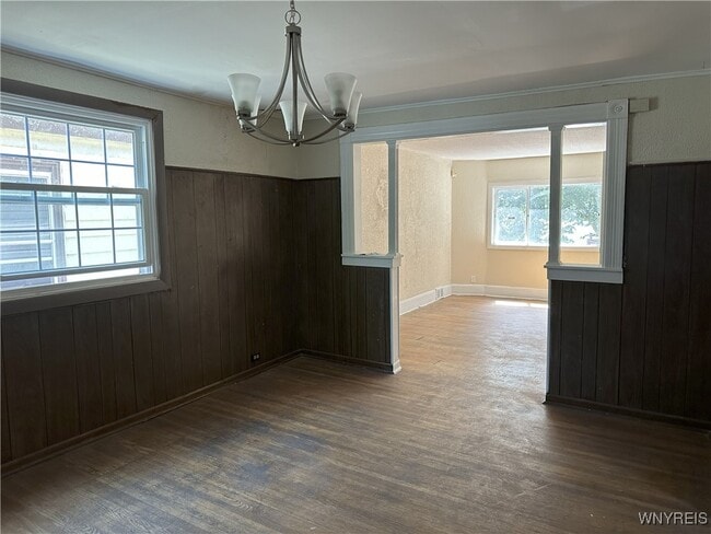 Building Photo - 801 West Ave