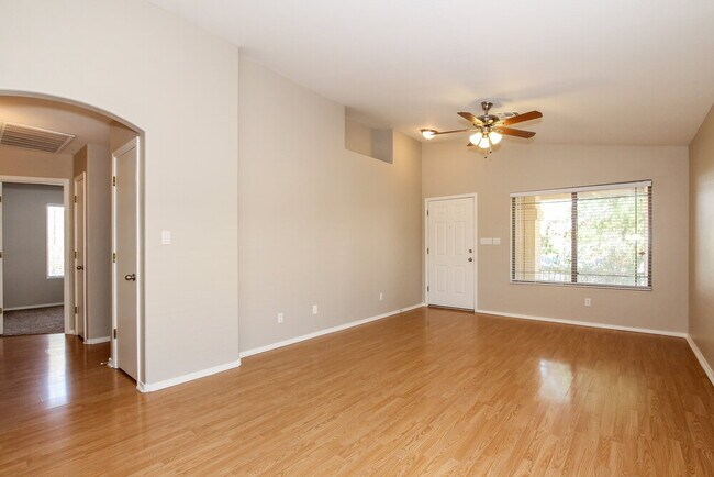 Building Photo - 13221 W Acapulco Ln