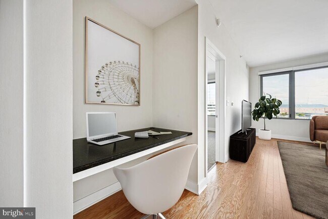 Building Photo - 4101 Albemarle St NW