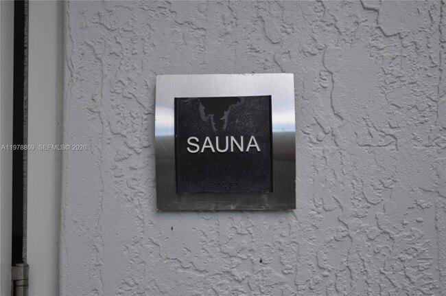 Building Photo - 234 NE 3rd St