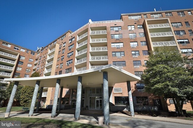 Building Photo - 7900 Old York Rd