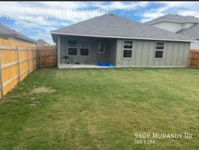 Building Photo - 9609 Murandy Dr