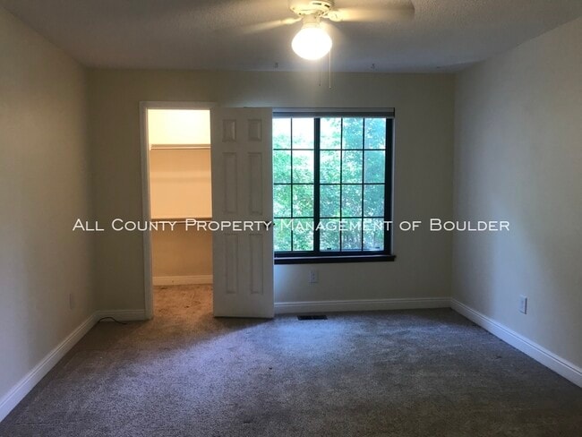 Building Photo - 4811 White Rock Cir