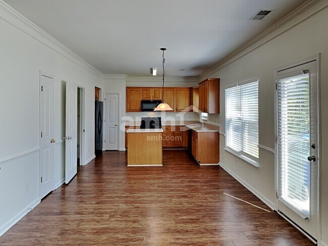 Building Photo - 130 Nevis Ln