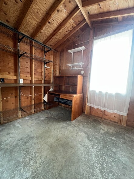 Building Photo - 1200 Lincoln St