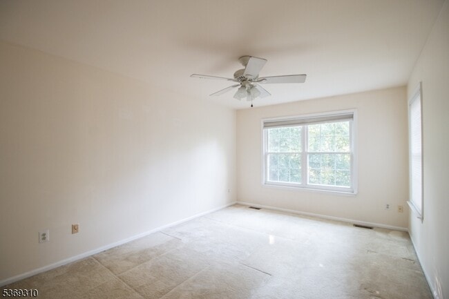 Building Photo - 36 Needham Way