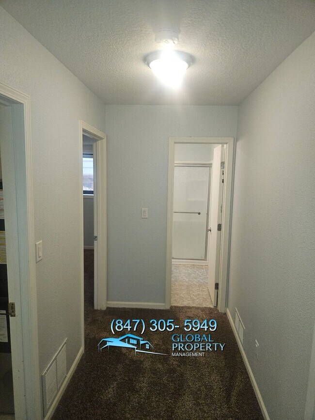 Building Photo - 886 Wading Bird Rd