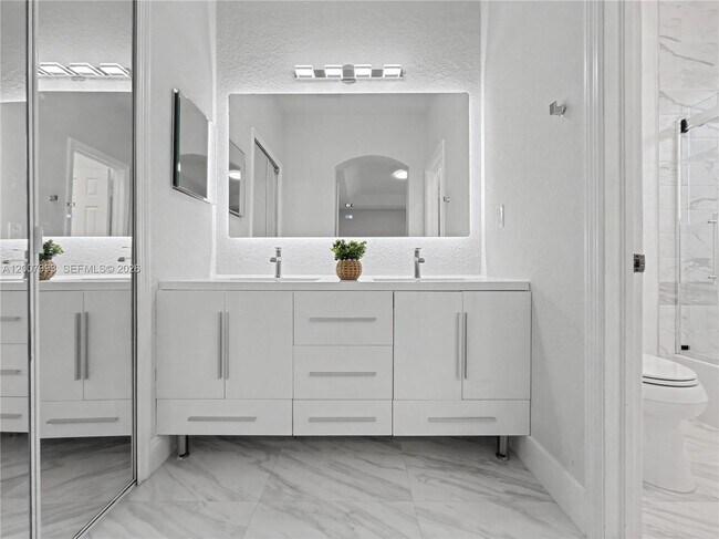 Building Photo - 7876 NW 109th Path