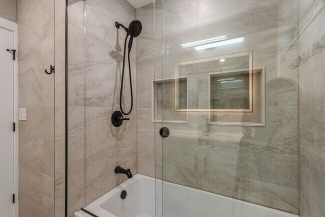 Building Photo - Newly Rebuilt Luxury 3 Bed Home with Pool, Designer Kitchen, Huge Courtyard, Near Topanga Mall