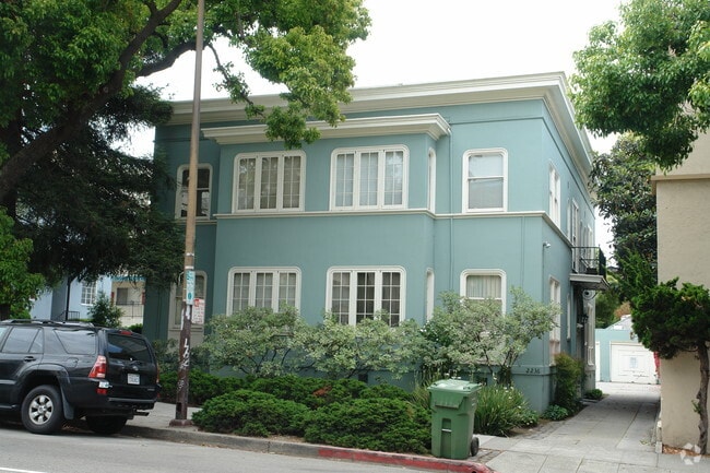 Primary Photo - 2236 Durant Ave