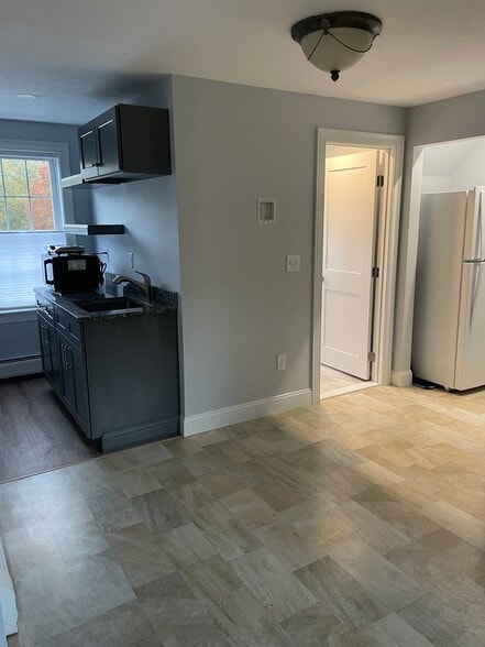 Kitchenette area - 20 Wilann Rd