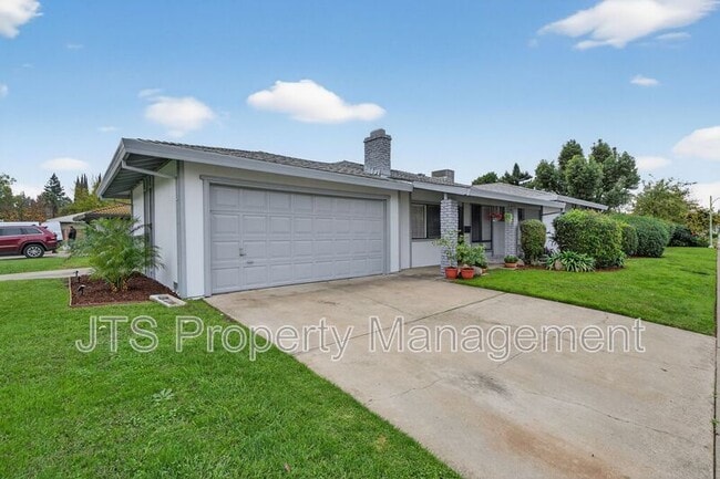 Building Photo - 728 Clipper Way