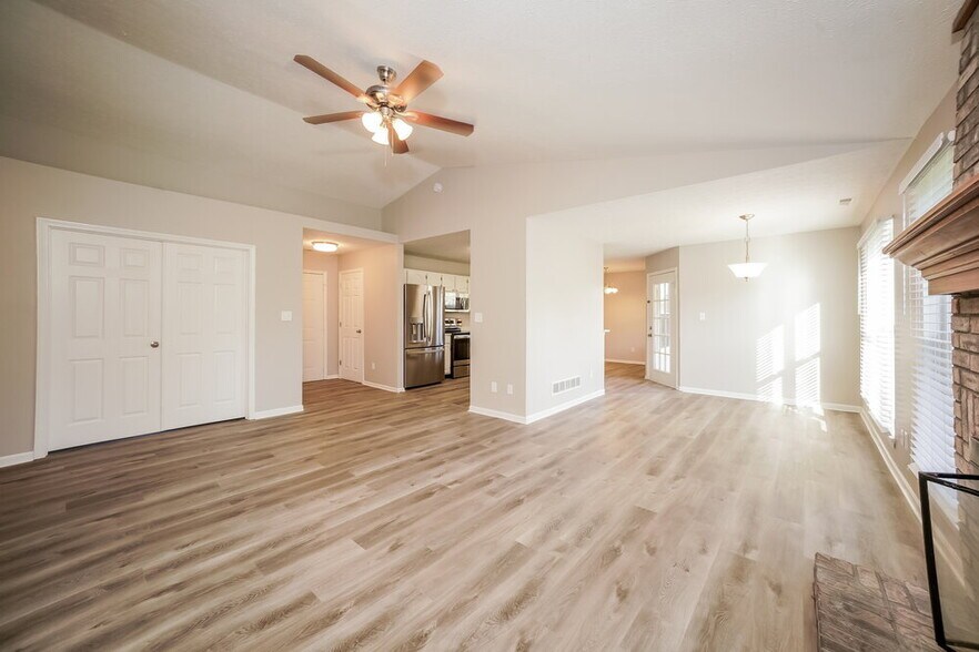 Building Photo - 509 Village Blvd
