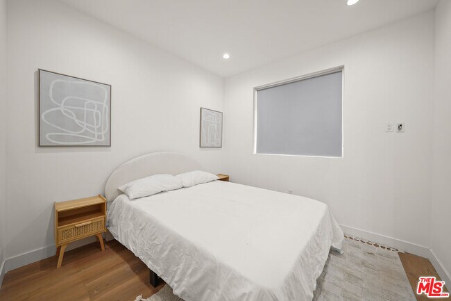 Building Photo - 13692 Erwin St