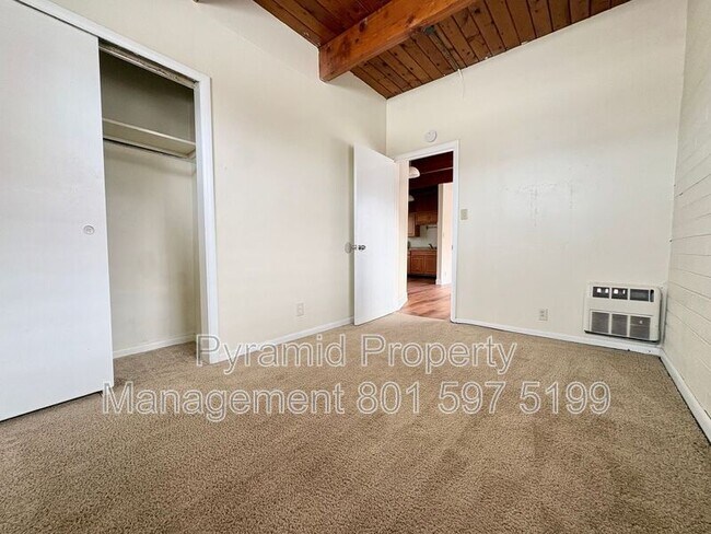 Building Photo - 353 S 1100 E