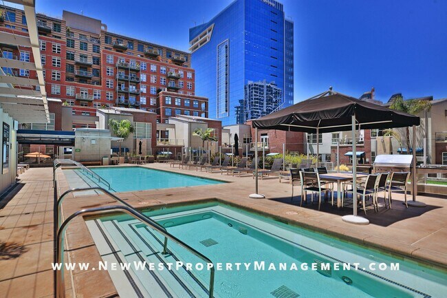 Building Photo - Stunning Southeast corner East Village 2-b...