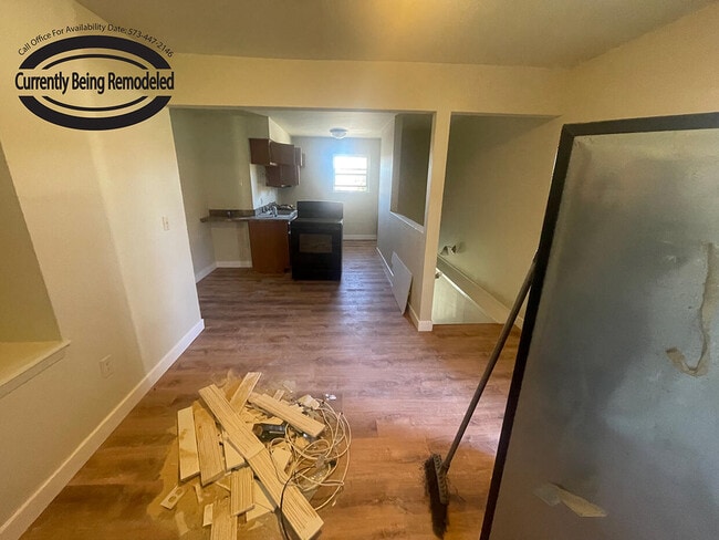 Building Photo - 319 West Blvd N