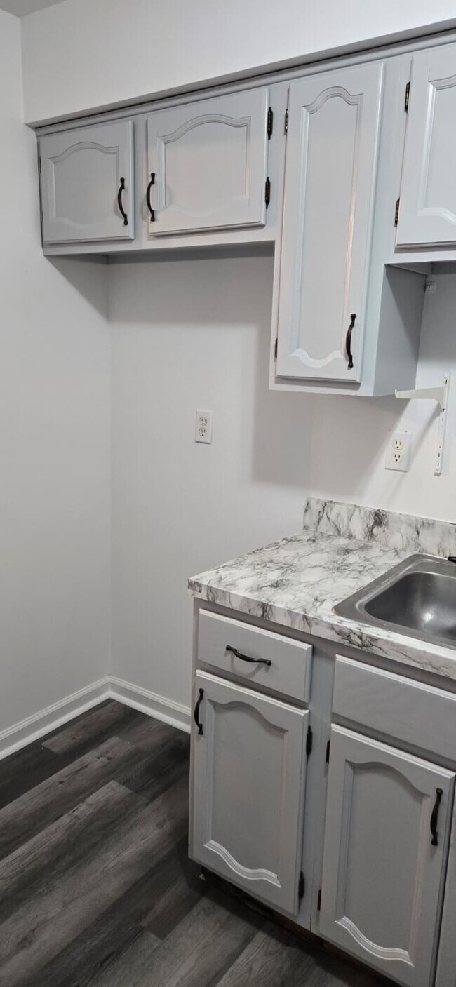 Building Photo - 5 Union St