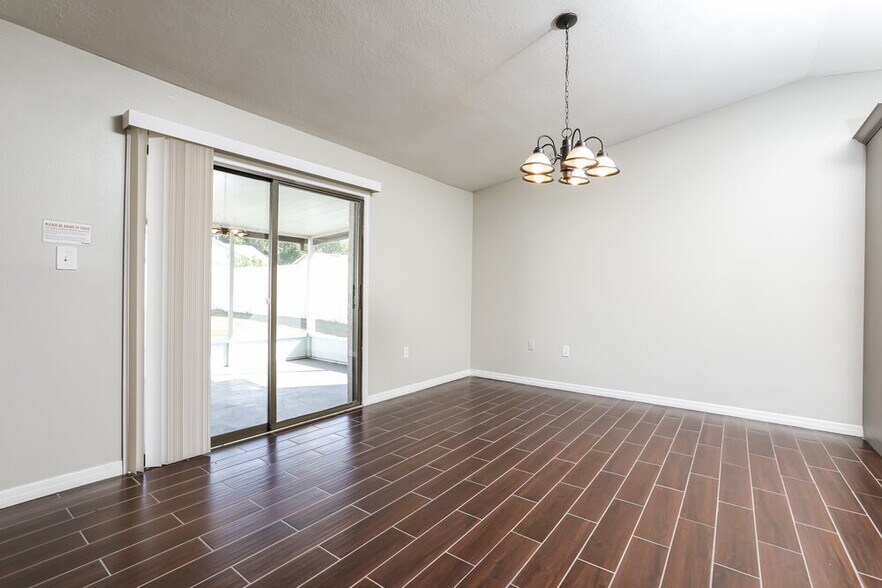 Building Photo - 503 Firewood Ave