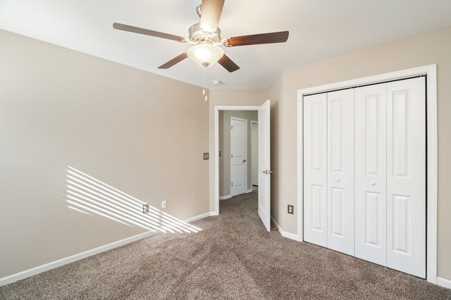 Building Photo - 7713 Budding Vine Ln