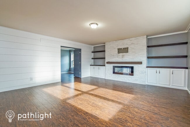 Building Photo - 307 Sequoia Drive, Clayton, NC, 27527