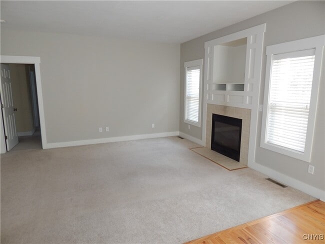 Building Photo - 8176 Whitman Way