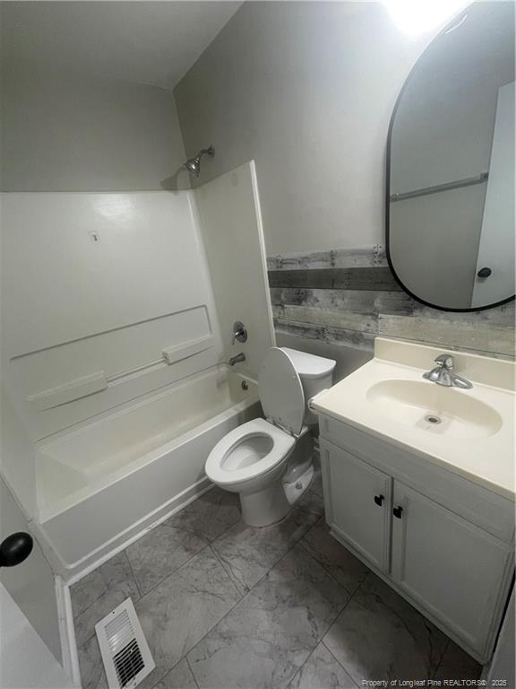 Building Photo - 458 McBain Dr