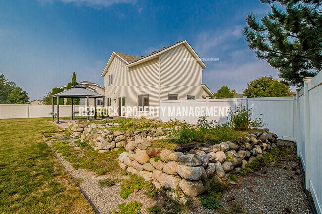Building Photo - 7005 N Joanna Dr